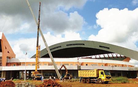 Crane construction at Guinea national stadium