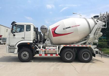 XCMG Official 6m3 concrete mixer truck G06V-2 small concrete truck mixer machine price